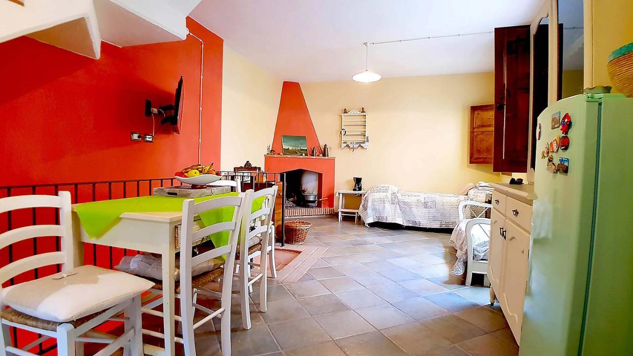 Casa Vacanza La Posadina Baunei Exterior foto